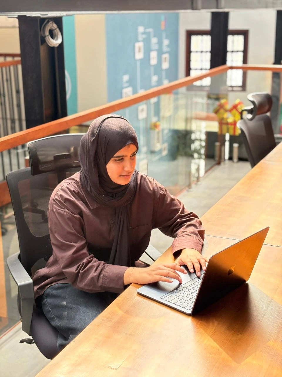 Heenas Social media marketing analyst in Dubai